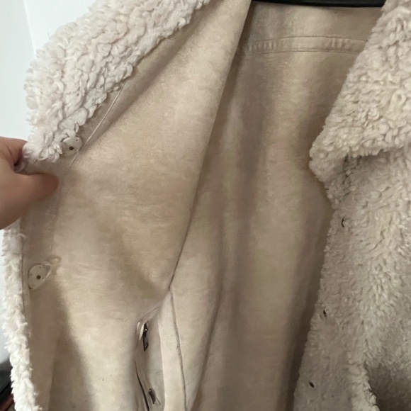 Marc Cain reversible FAUX shearling coat, Size 8 - Picture 4 of 10